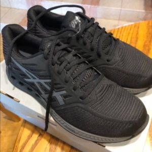 ASICS shoes brand new